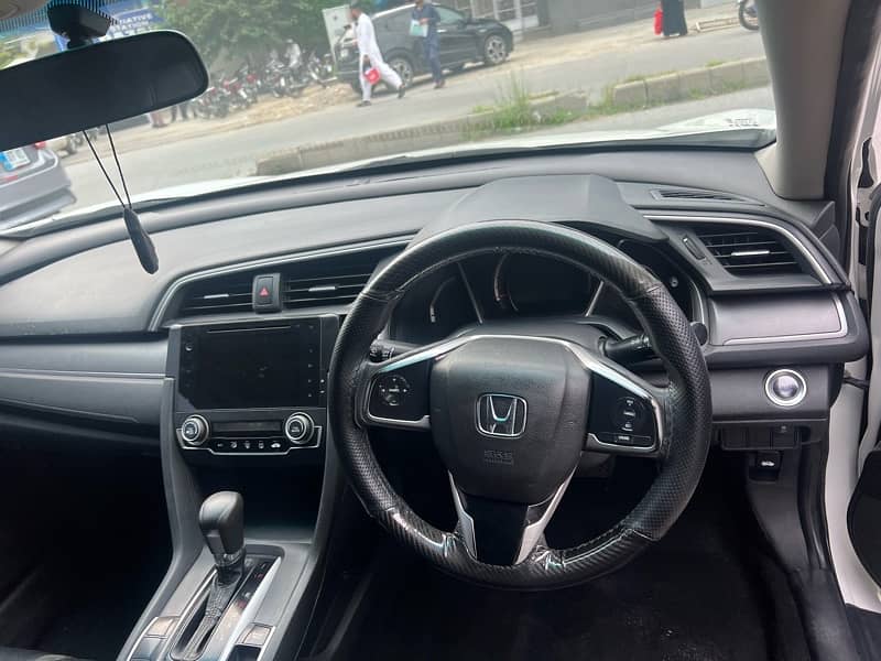 Honda Civic Oriel 2017 6