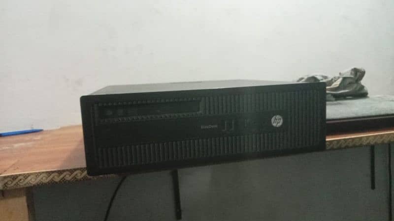 Hp desktop pc with 19" view sonic  screen 1