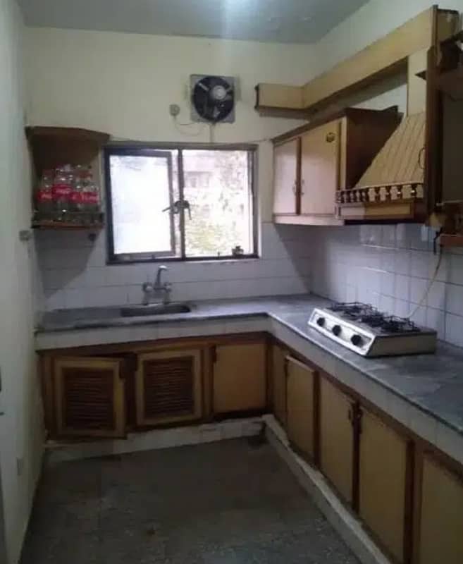 G-11/4 PHA C-Type 3rd Floor Flat For Rent 3