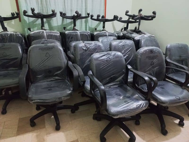 Mesh/Executive And Office Chairs Available 1