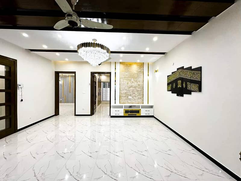 10 Marla House Available For Sale In Overseas B Bahria Town Lahore 12