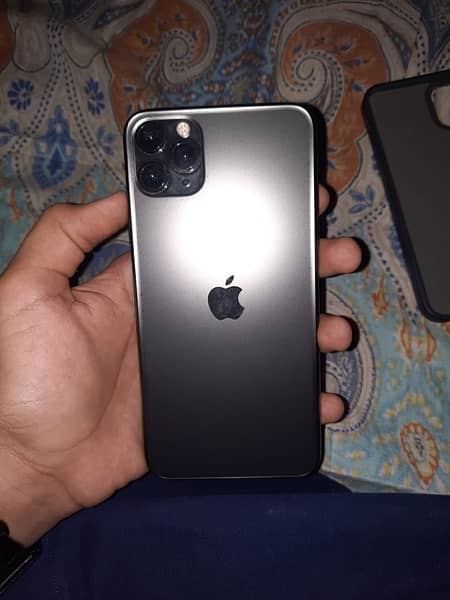 Iphone 11 pro max 1