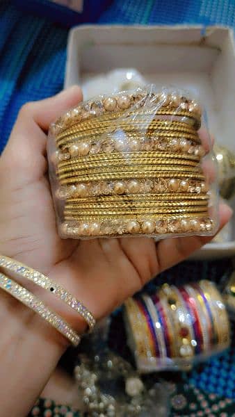 medium size bangles 15