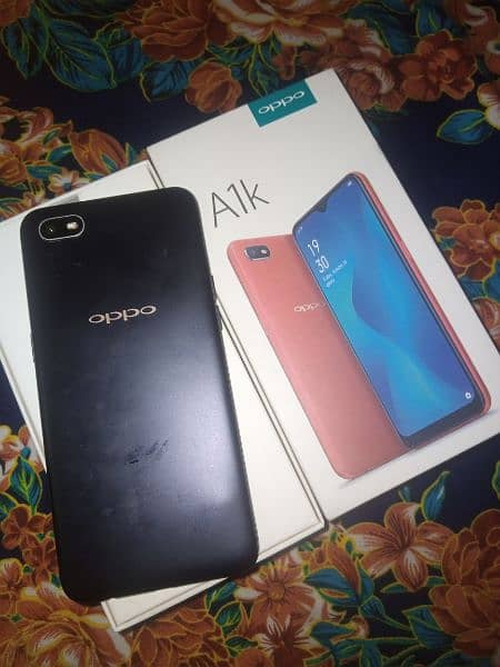 Oppo A1k  All ok hai bhai box Sath 2 GB 32 
10 by 9 condition all ok 1