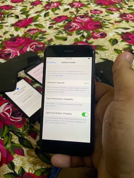 iphone 7 (128gb) sim time 2 month 2