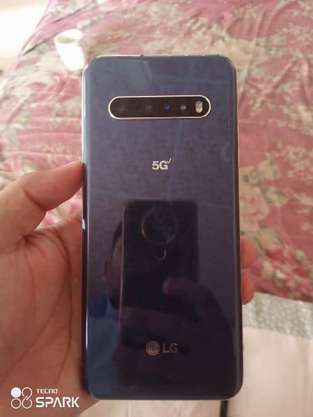 LG V60 8