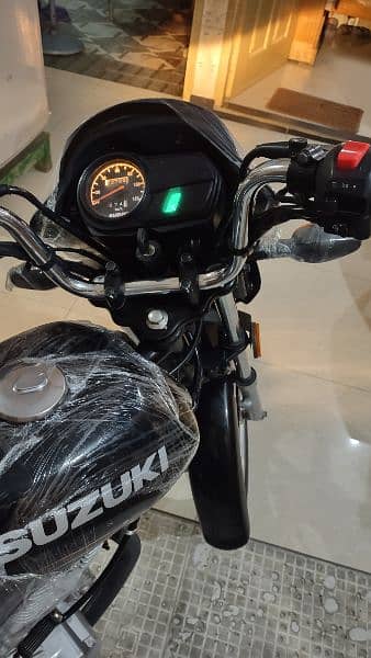 Suzuki GD 110S Model 2023 Month December 7