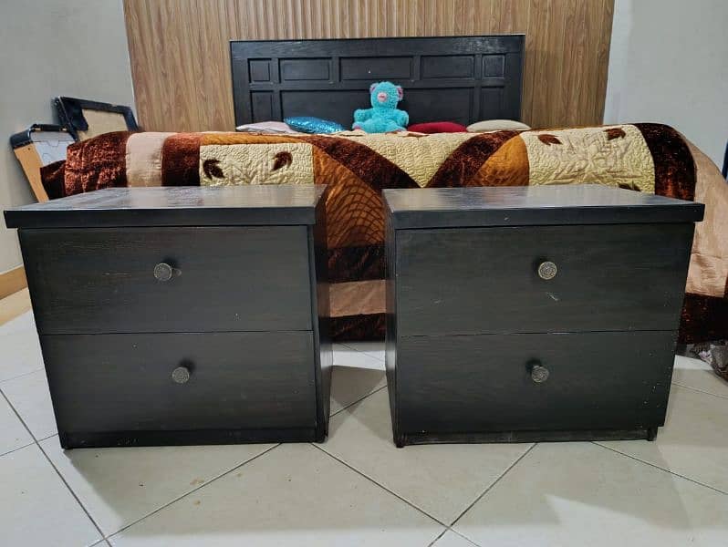 Elegant Bedroom Set for Sale 2