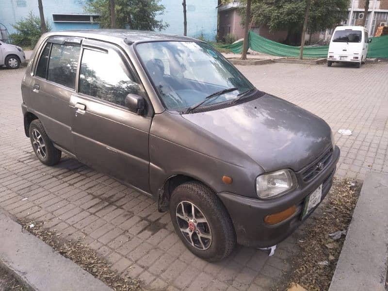 Daihatsu Cuore 2007 3