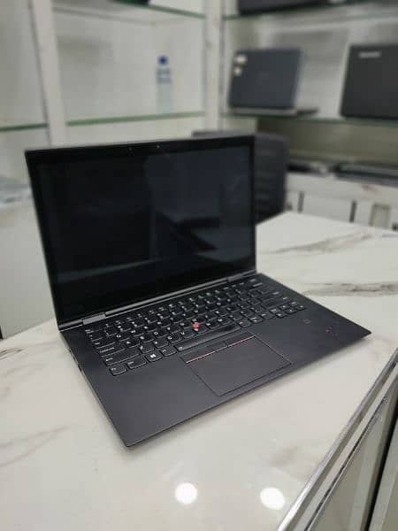 Lenovo ThinkPad x1 yogo i5 8th 8/256 3