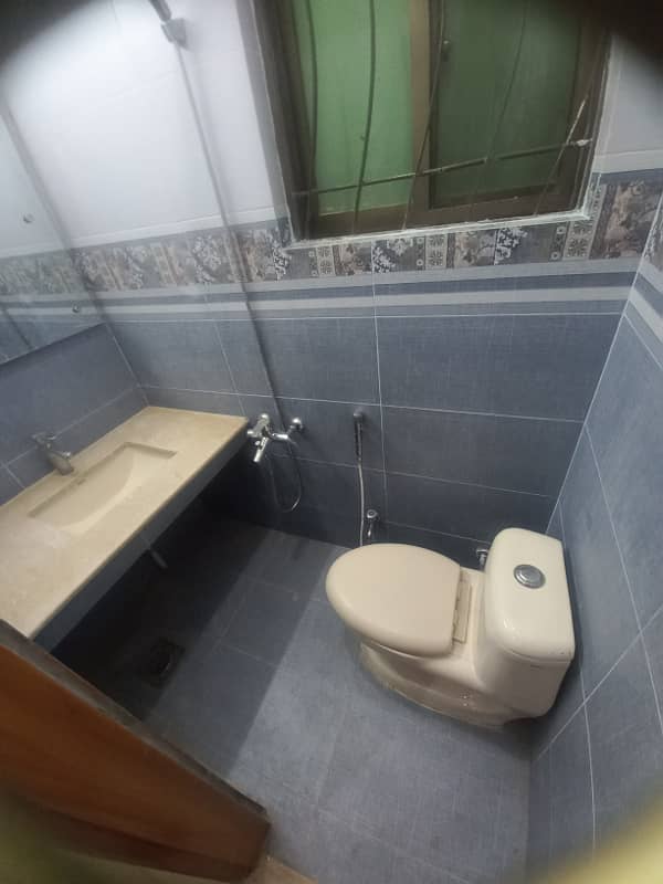 28 Marla Upper Portion For Rent Available In Valencia Housing Society Lahore 5