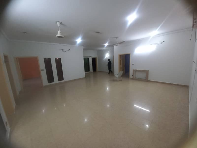 28 Marla Upper Portion For Rent Available In Valencia Housing Society Lahore 12