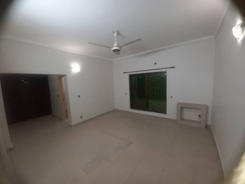 28 Marla Upper Portion For Rent Available In Valencia Housing Society Lahore 14