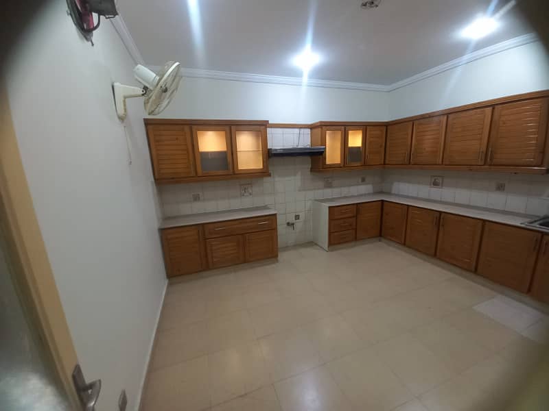 28 Marla Upper Portion For Rent Available In Valencia Housing Society Lahore 37