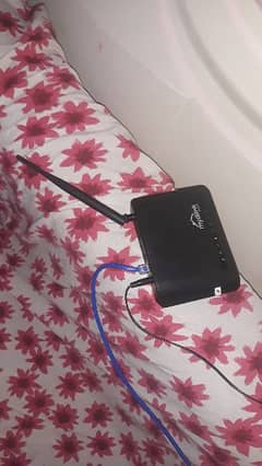 D Link wifi ROUTER 1. single antenna  for sale urgently