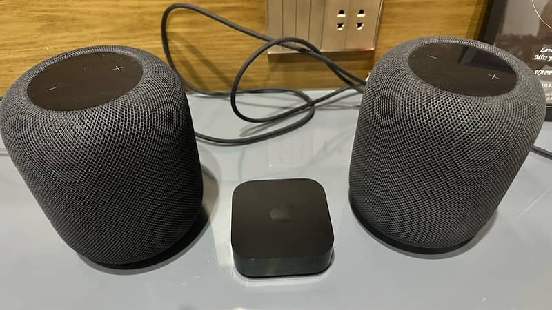 2x homepod 2nd generation and apple tv 4k brand new 1