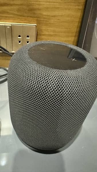 2x homepod 2nd generation and apple tv 4k brand new 5