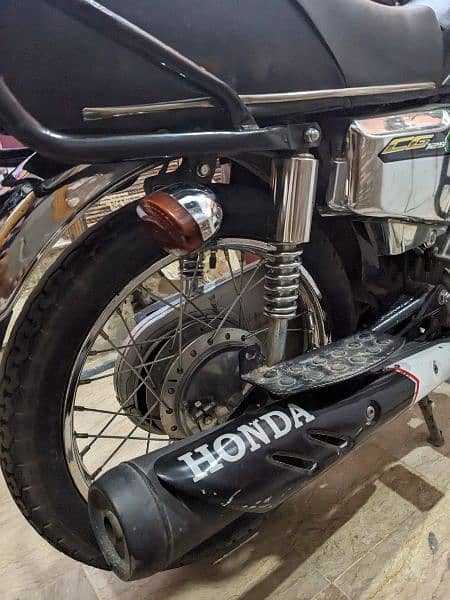 Honda CG 125 SE Black 4