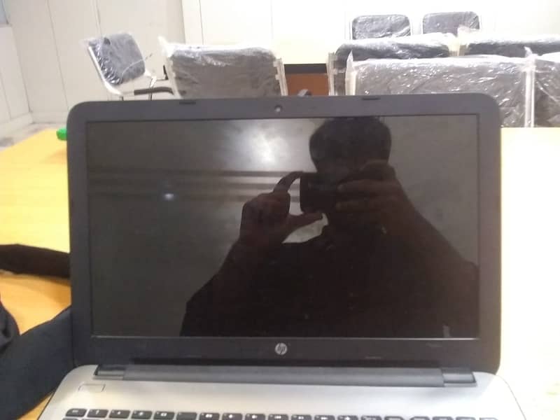 laptop for sale in resonable price 4