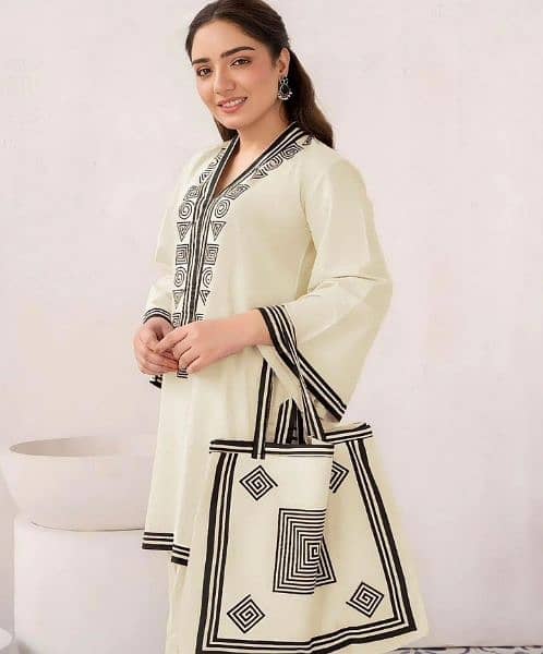 3 Pcs Women's Stitched Linen Printed Suit With Handbag 2