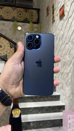 iphone 15 Pro Max 256GB Blue Titanium