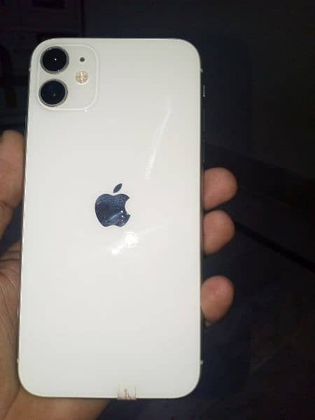 iphone 11 non PTA factory unlocked. 1