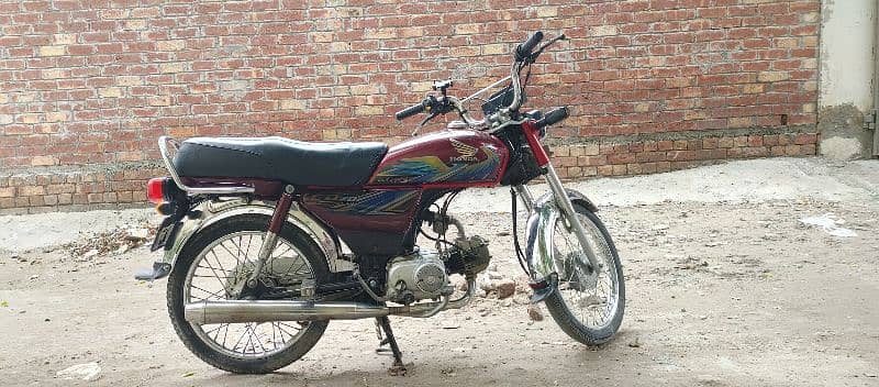 Honda CD 70 2021 Model Read Description 1