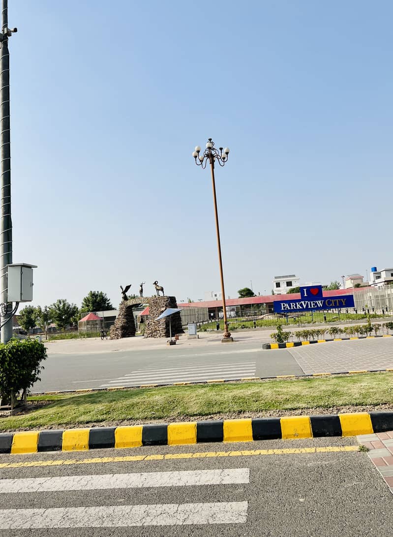 4 Marla Commercial Plot For Urgent Sale Block Tulip In Park View City Lahore 10