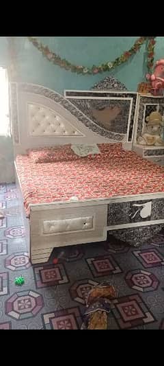 03251565660bed dressing showcase