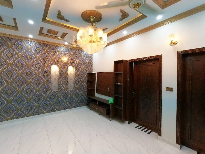 5 MARLA BRAND NEW HOUSE FOR SALE AT THE HEART OF LAHORE (ARCHITECT SOCIETY NEAR UCP) 10