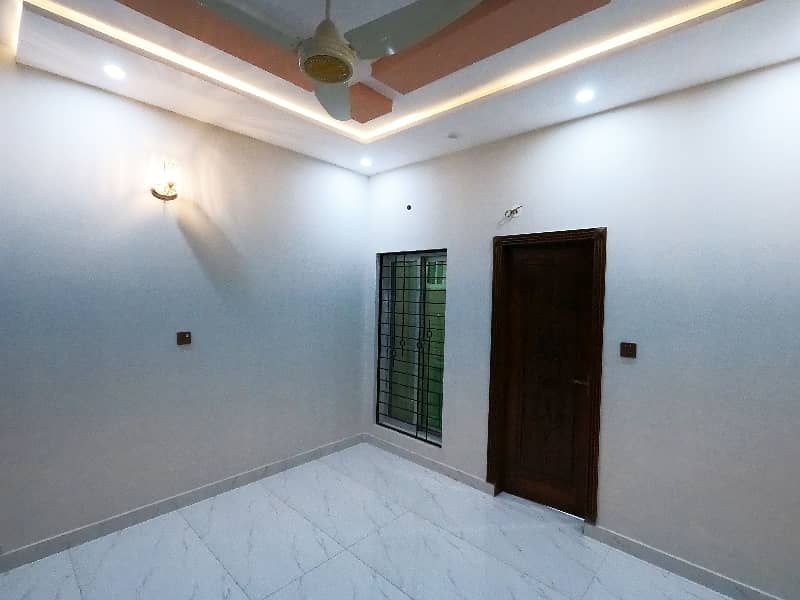 5 MARLA BRAND NEW HOUSE FOR SALE AT THE HEART OF LAHORE (ARCHITECT SOCIETY NEAR UCP) 27