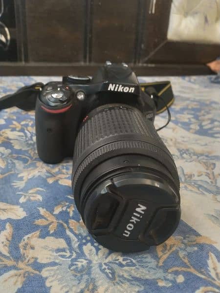 Nikkon D5200 with 2 Lens 18-55 and 55-200 1