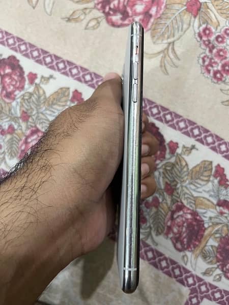 iPhone 11 pro max 64gb jv 4