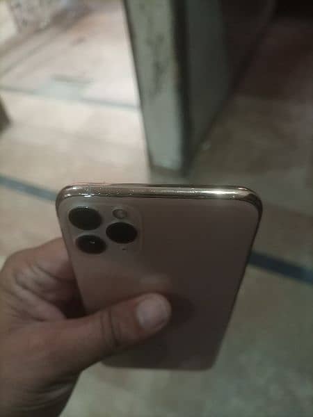 iPhone 11 Pro Max 64gb (Non PTA) 2