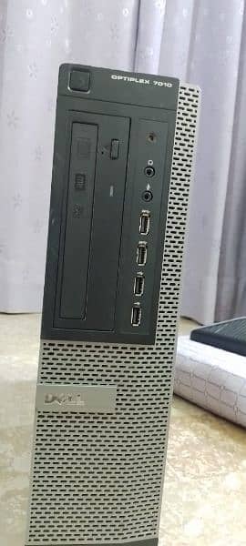 Core i3 3rd Generation with 4GB RAM (PC + Monitor) 5