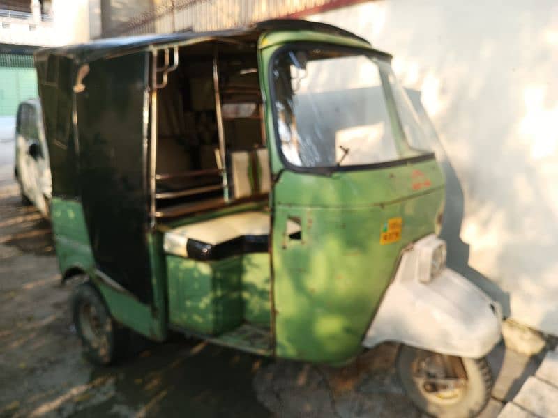 New Asia auto rickshaw argent seel krna hai zrurat mand Bhai rabta kre 1