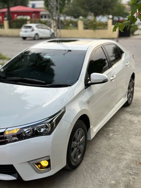 Toyota Altis Grande 2017 3