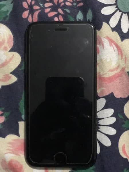 Apple iPhone 7 (non pta) 1