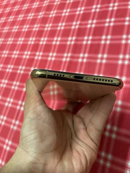 xs max 256gb sim working 5