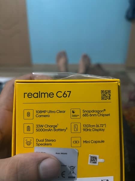 Realme C67 10