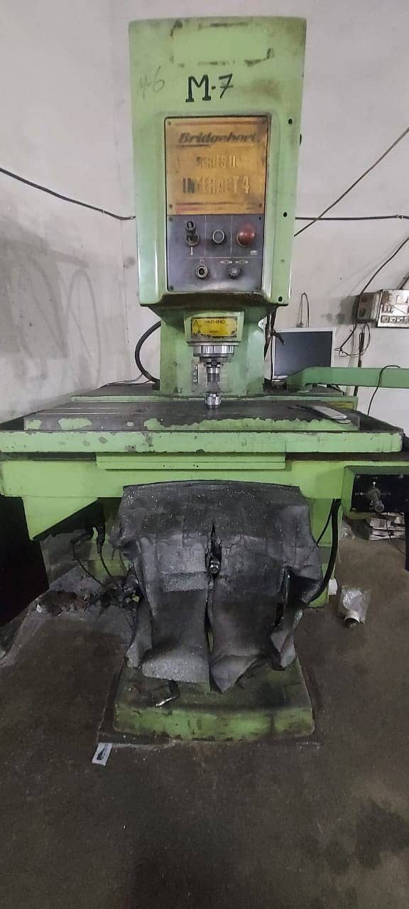 Cnc milling machine 6