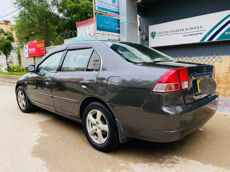 Honda Civic EXi 2004 3