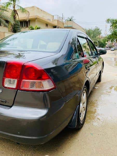 Honda Civic EXi 2004 6