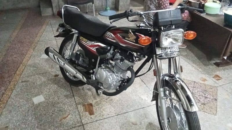 new cg 125 10 10 condition new look 0