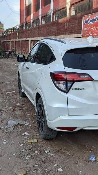 Honda Vezel 2015 5