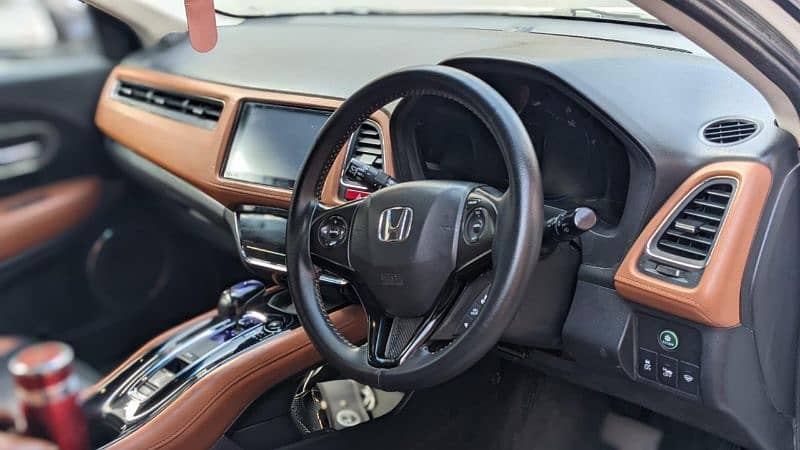 Honda Vezel 2015 8