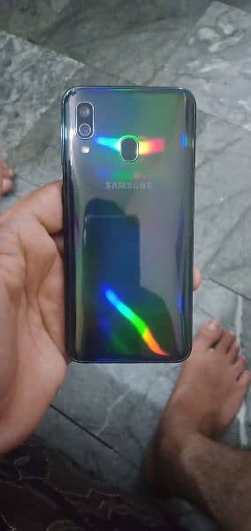 samsung A40 all ok hai all Sim working 4