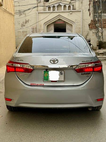 Toyota Corolla GLI 2015 - Registered 2016 1