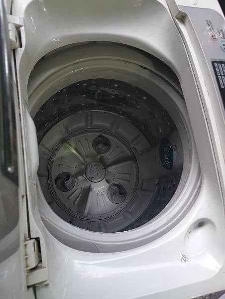 LG Full Automatic washing Machine 2