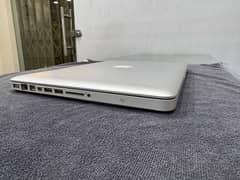 MacBook